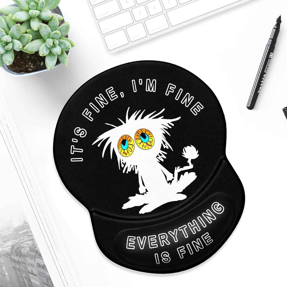 ITNRSIIET Ergonomic Mouse Pad with Gel Wrist Support Small Wrist Rest Smooth Surface Non-Slip PU Base Comfortable Office Supplies Pain Relief, 8.7 x 7.2 inches, Funny Cat