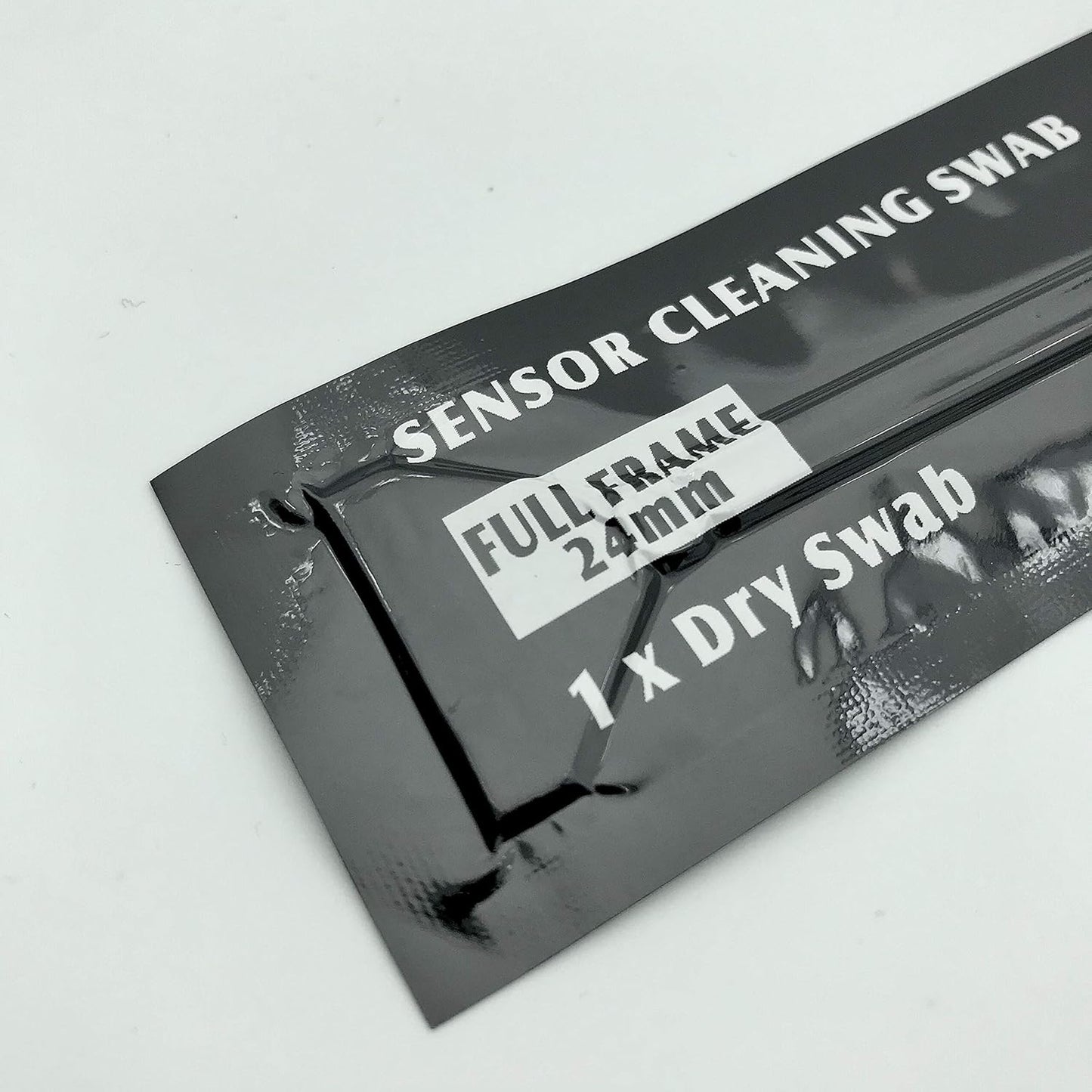 AAWipes Sensor Cleaning Swabs for Full Frame Sensor of DDR24 DSLR or SLR (20 Pack of 24mm Sensor Cleaning Swabs) (HCS-24)
